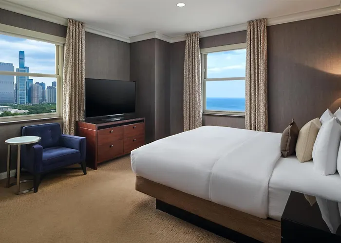 Hilton Hotel 3*