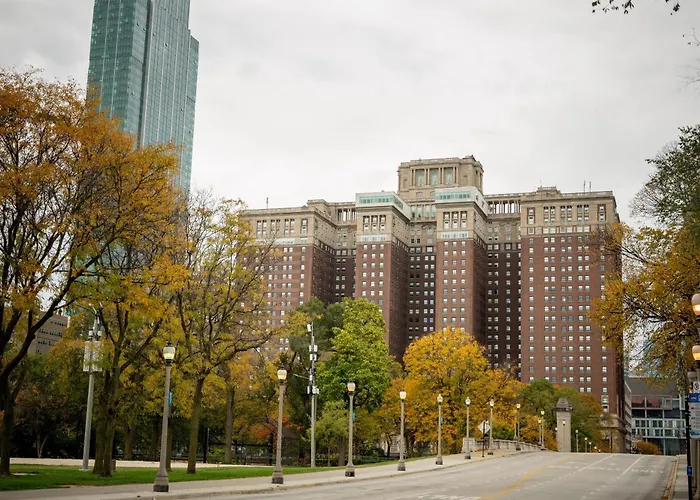 Hilton 3* Chicago