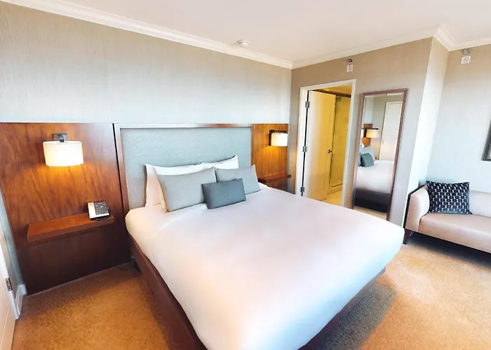 Hilton Hotel 3*