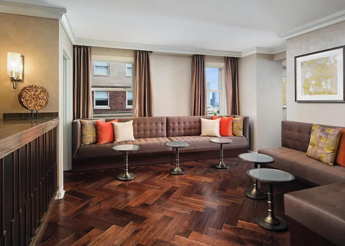 Hilton 3* Chicago